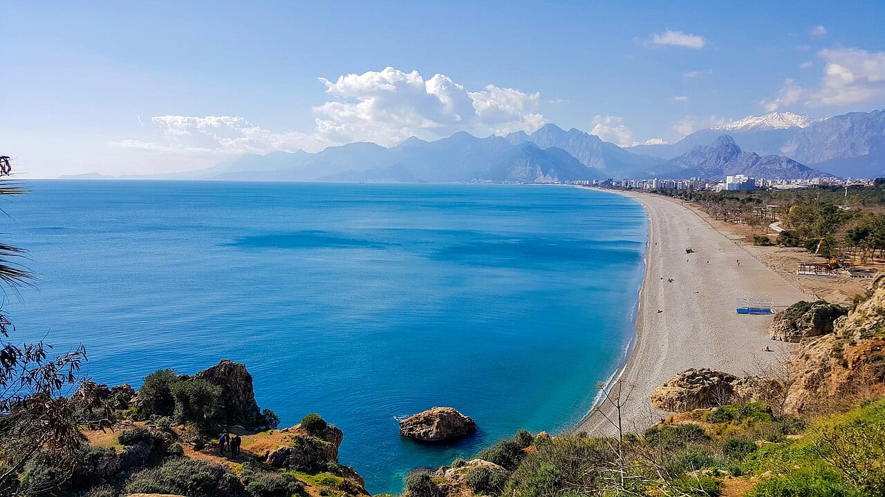 Konyaaltı beach and the Beydağları mountains, Antalya
