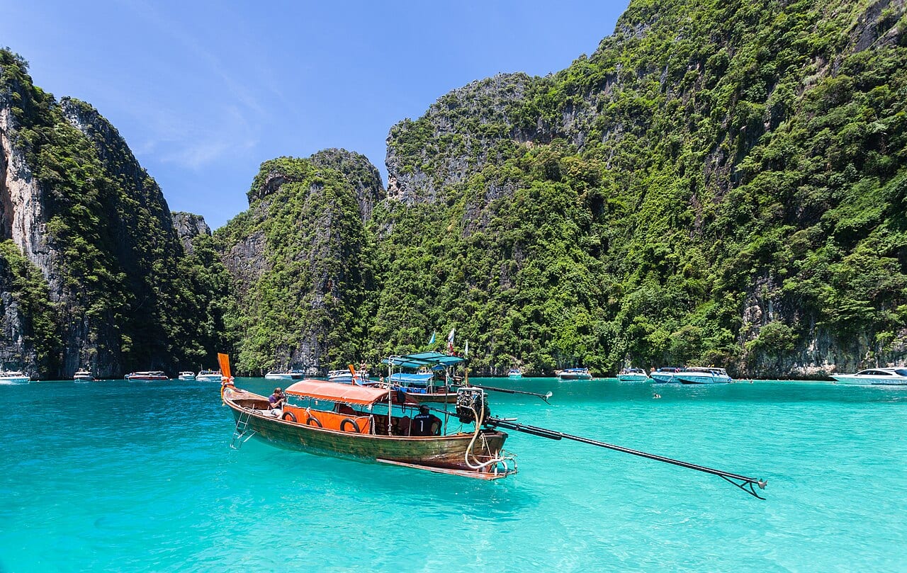 Turquoise water and limestone cliffs at Phi Phi Leh island